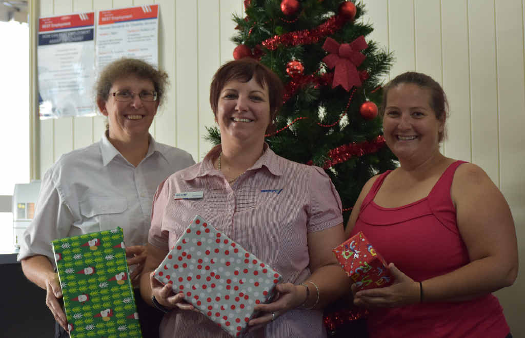 Maritta Hutley, Sueanne O’Neil from BEST employment and Kathryn Goldspink are organising the Warwick Community Christmas lunch for locals doing it tough on Christmas Day. Maritta Hutley, Sueanne O’Neil from BEST employment and Kathryn Goldspink are organising the Warwick Community Christmas lunch for locals doing it tough on Christmas Day.